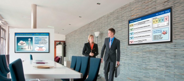 Фойе: ЖК-панели фото