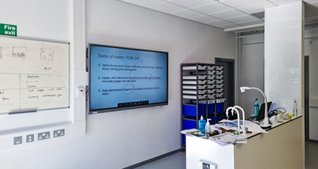Vivitek-Novotouch-news-650-4.jpg